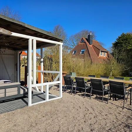 Smittshoern 3 - Nordsee Fuer Gruppen Und Familien Mit Eingezaeunten Garten Casa vacanze *