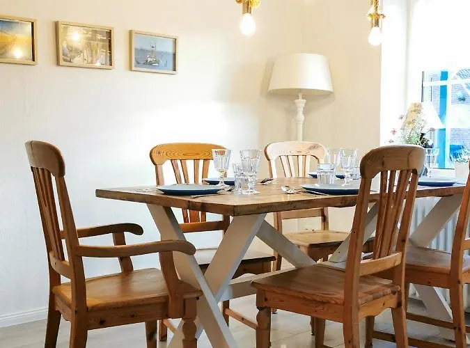 Smittshoern 3 - Nordsee Fuer Gruppen Und Familien Mit Eingezaeunten Garten Casa vacanze Wittmund